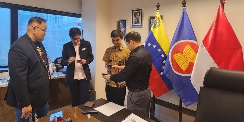 Bersama Dubes Venezuela